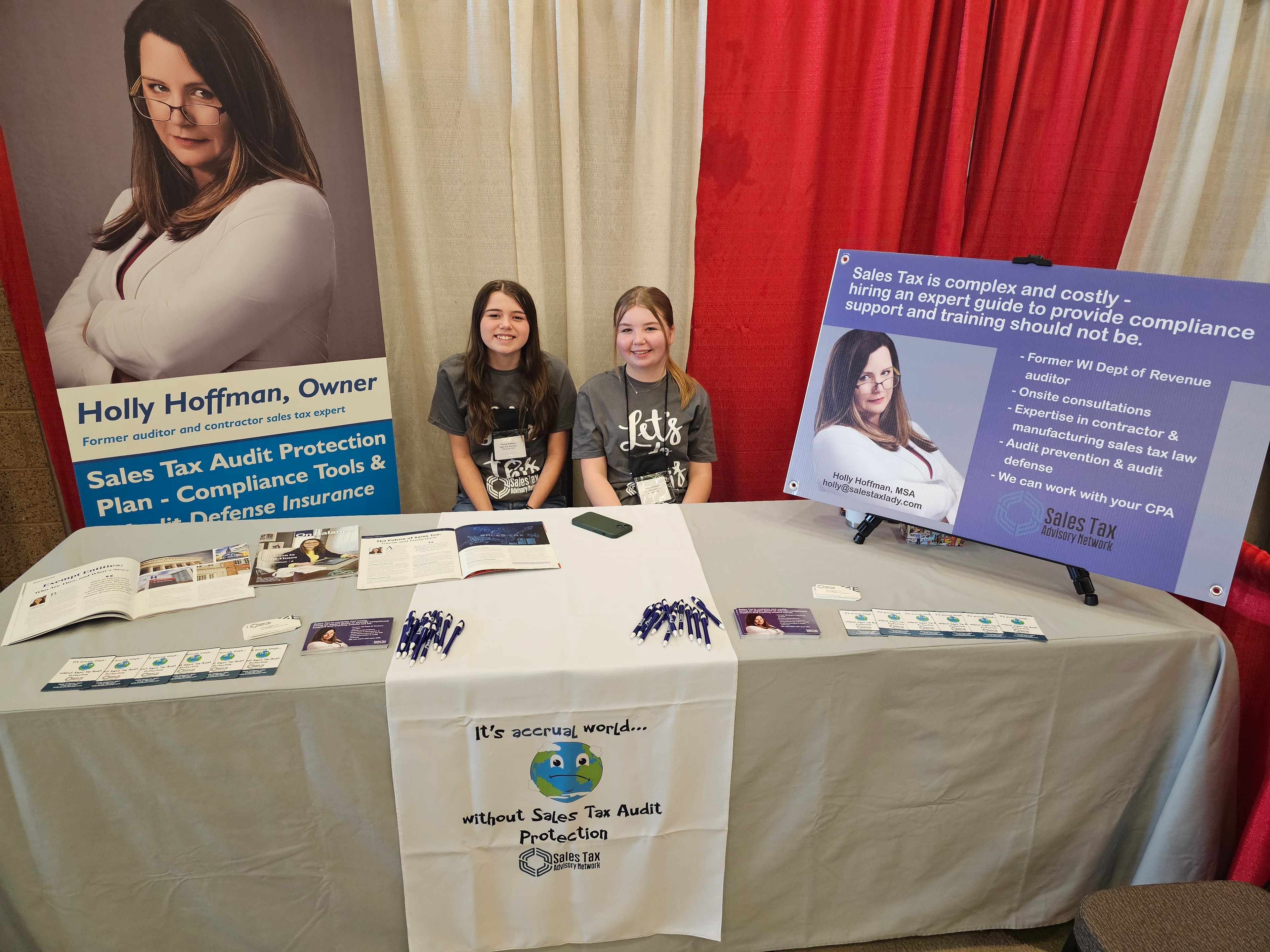 Holly's team at the WACO trade show booth